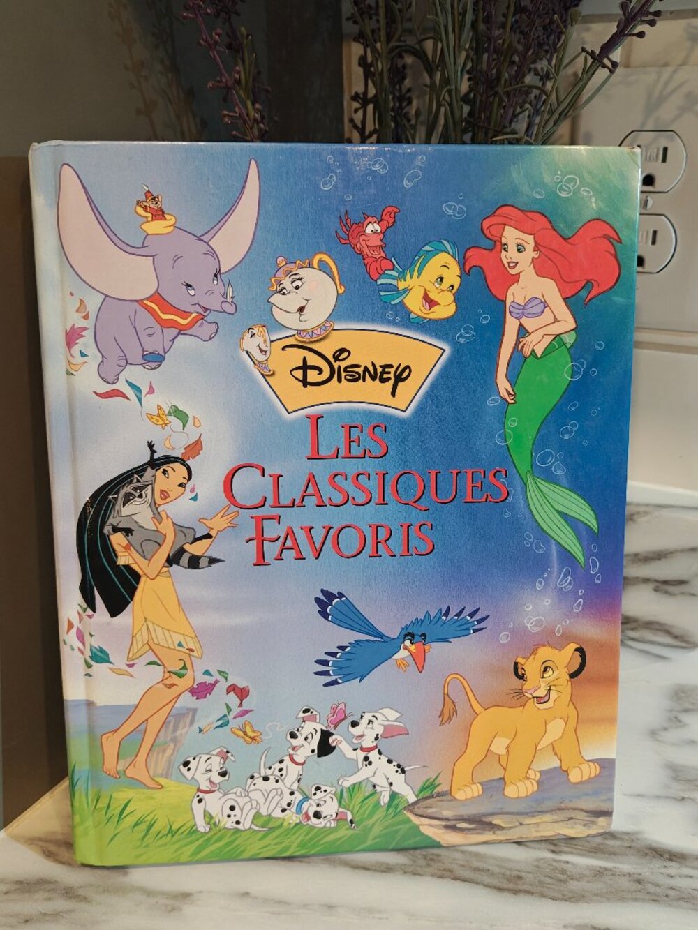 1998 Disney Les Classiques Favoris French Hardcover Children's Storybook